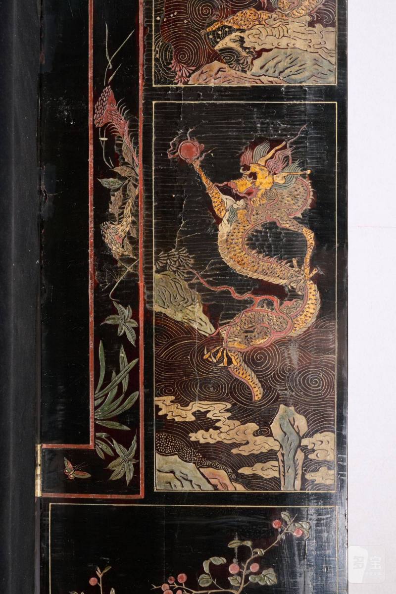 Lot1048 清康熙十二年（1673） 广作三水县知县苏嵋荣寿款彩大屏风 十二扇 - 图6